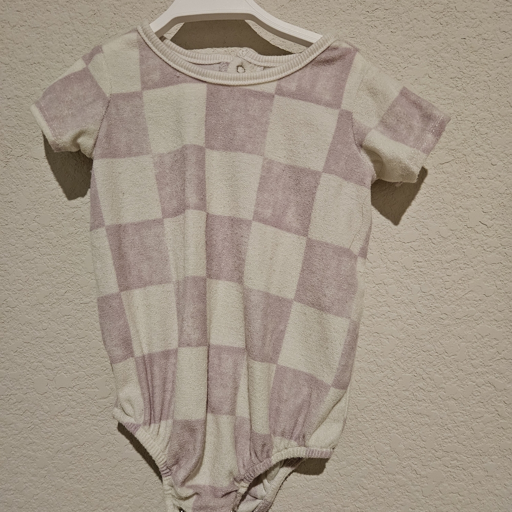 Charming Checkered Kids Bodysuit - Soft Pink and Cream